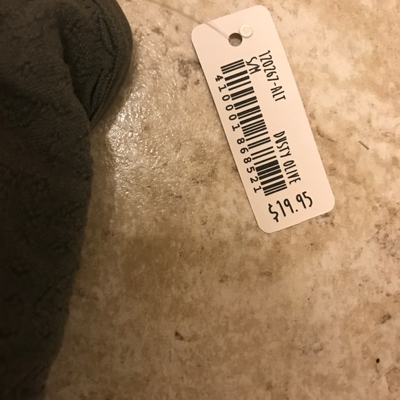 ❌SOLD❌✨NWT Altar'd State Olive Bralette Size S/M✨ - Picture 3 of 4